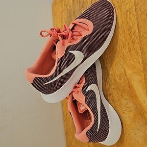 Nike Ladies Sneaker